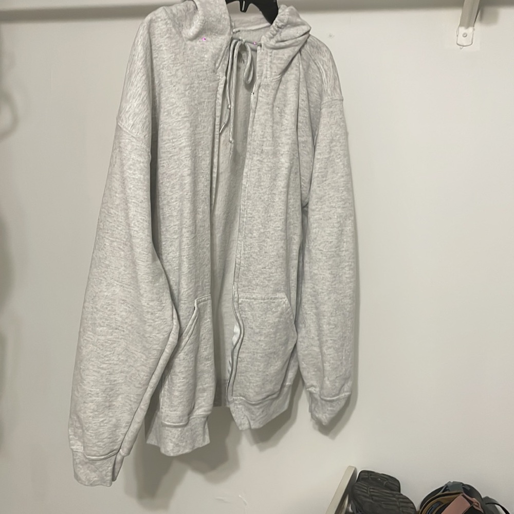 Zip up jacket - Picture 2 of 2